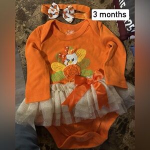 Cute Thanksgiving Outfit with matching headband
